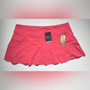 NIKE LOW RISE TENNIS SKORT